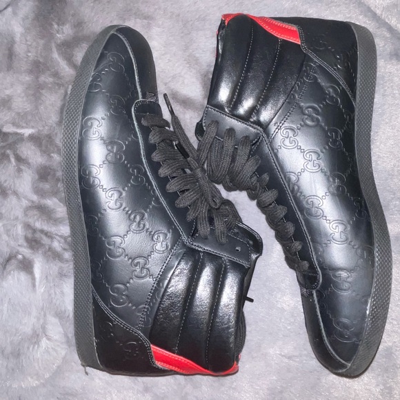Gucci, black Leather G Sign, High Top Sneaker, Size 7 Men’s / 9.5 Women’s. - Picture 8 of 9